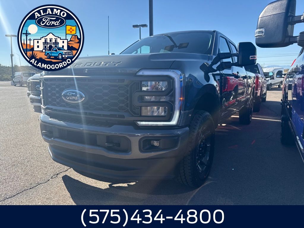 2026 Ford F-250 Super Duty XL's photo