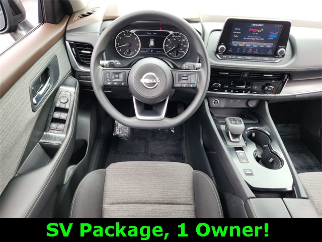 2022 Nissan Rogue SV photo 19