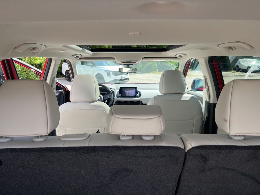 2023 Nissan Rogue SV photo 13