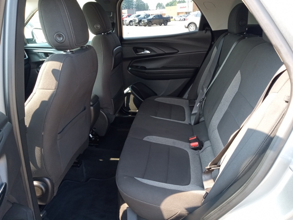 2024 Chevrolet Trailblazer LT photo 16