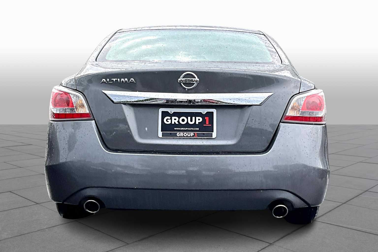 2015 Nissan Altima 2.5 S photo 4