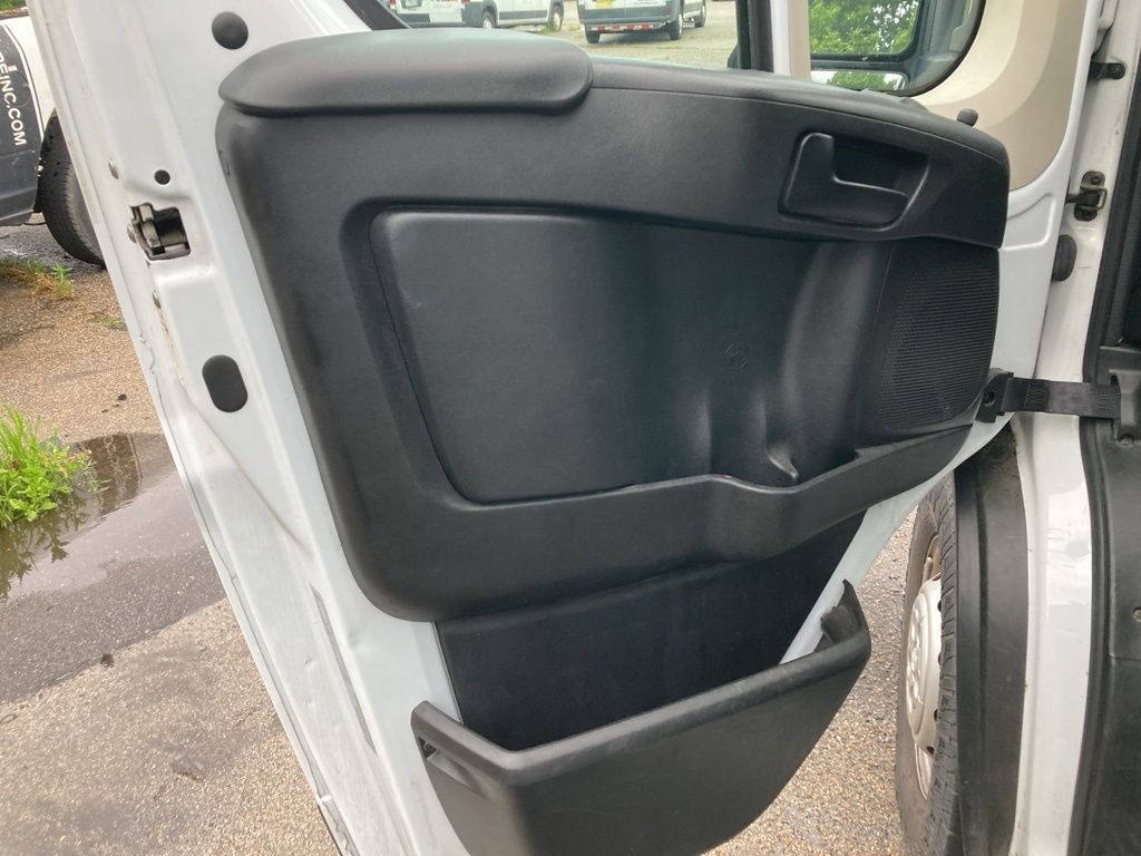 2021 Ram ProMaster 2500 Cargo Van photo 7