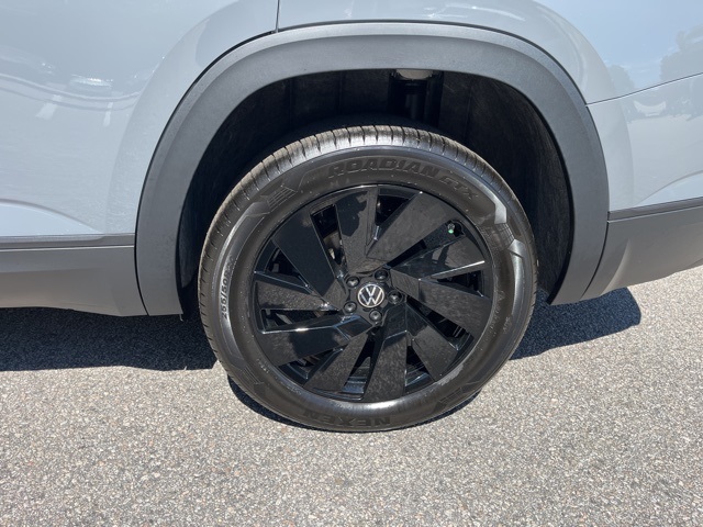 2026 Volkswagen Atlas SE Technology photo 24