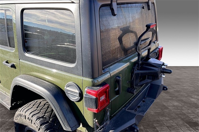 2021 Jeep Wrangler Unlimited Rubicon photo 3