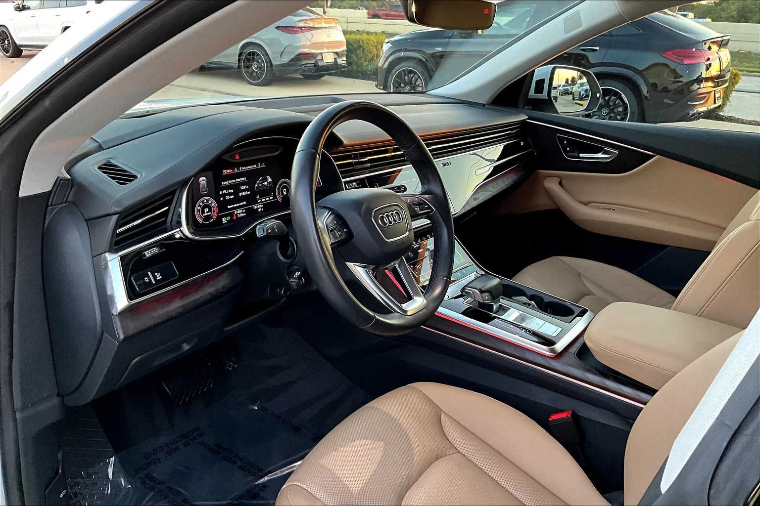 2019 Audi Q8 line Prestige photo 13