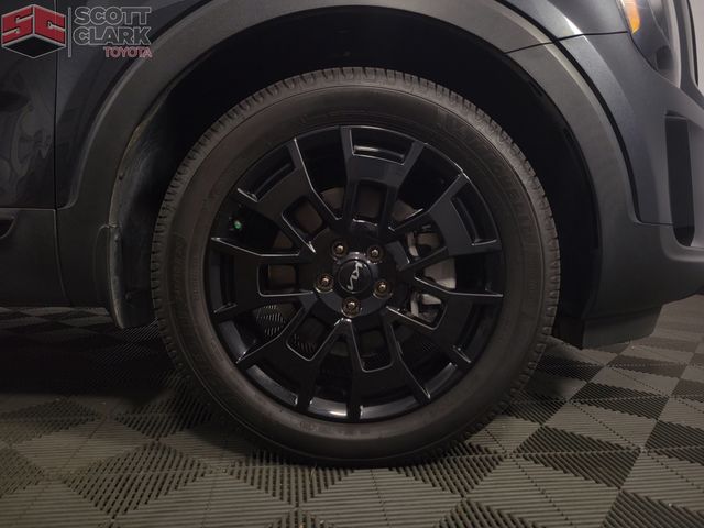 2022 Kia Telluride SX photo 4