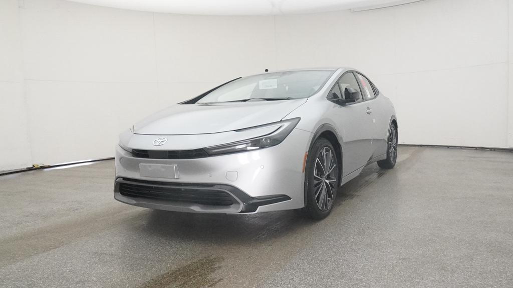 2026 Toyota Prius XLE photo 5