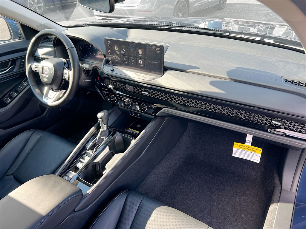 2025 Honda Accord Hybrid Touring photo 31