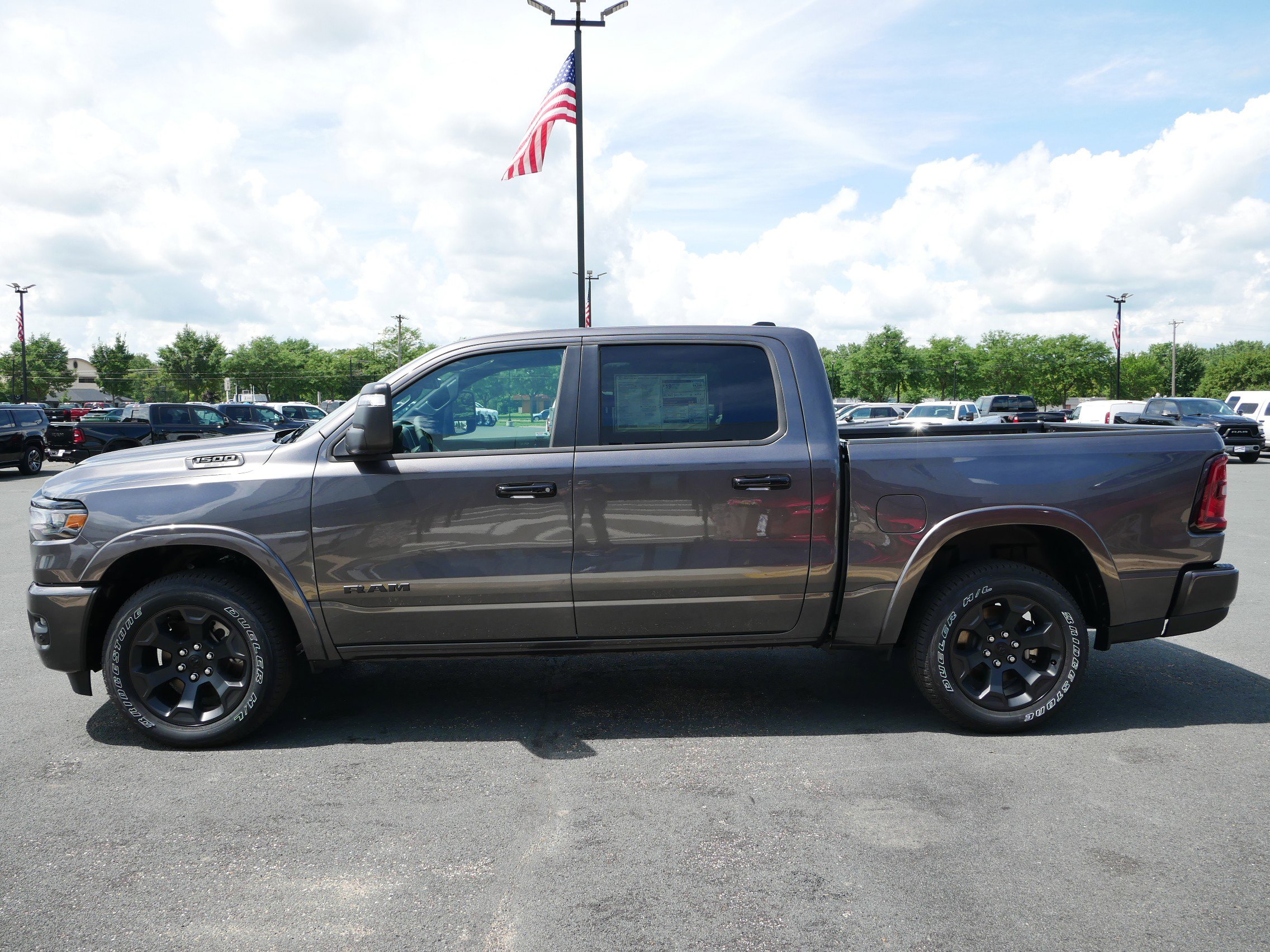 2025 Ram 1500 Big Horn photo 2