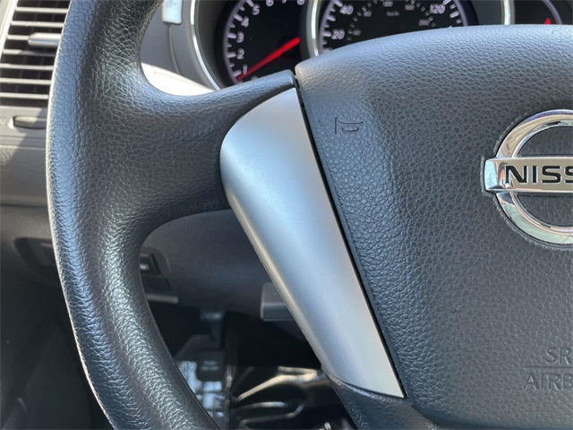 2011 Nissan Murano S photo 19