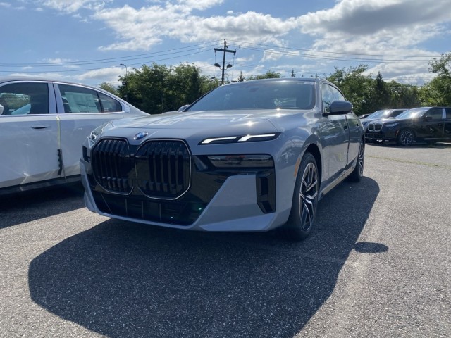 2025 BMW 7 Series 760i xDrive
