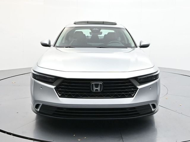2024 Honda Accord Hybrid Touring photo 2