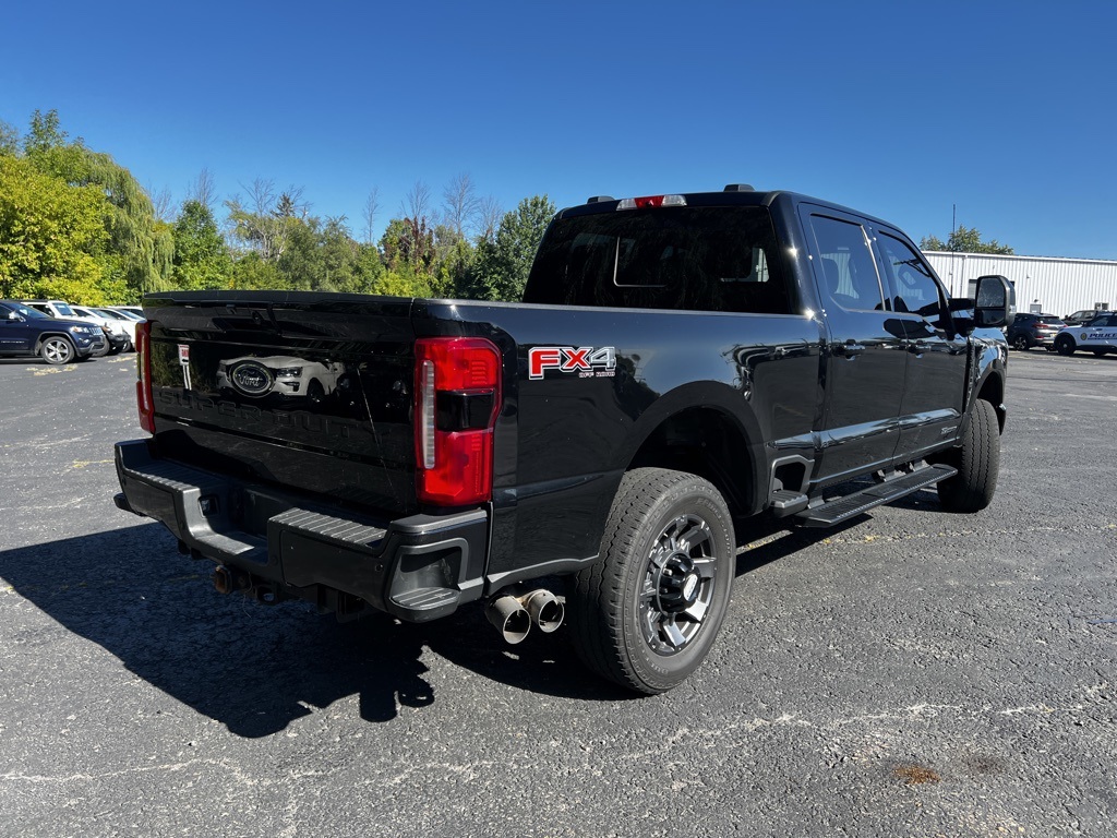 2023 Ford F-250 Lariat photo 10