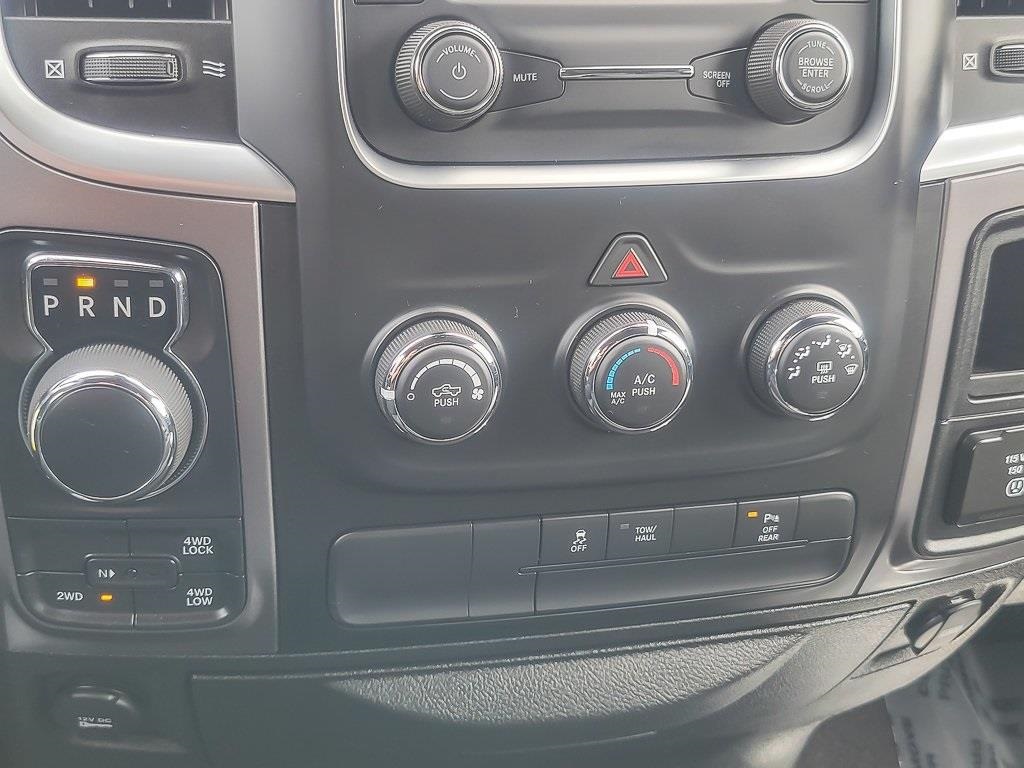 2022 Ram 1500 Classic Warlock photo 12