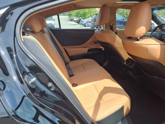 2024 Lexus ES 350 Premium photo 16