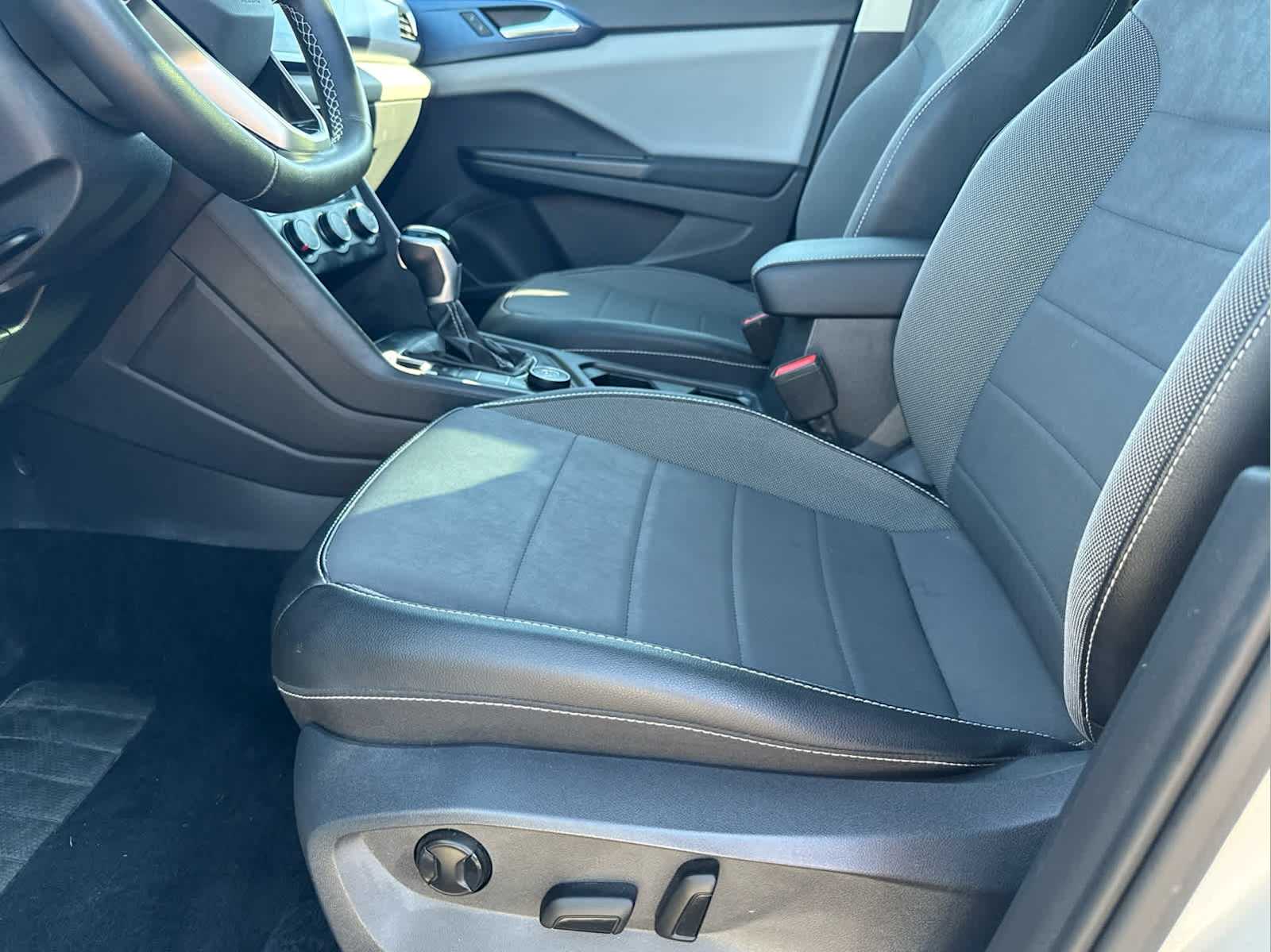 2022 Volkswagen Taos SE photo 19