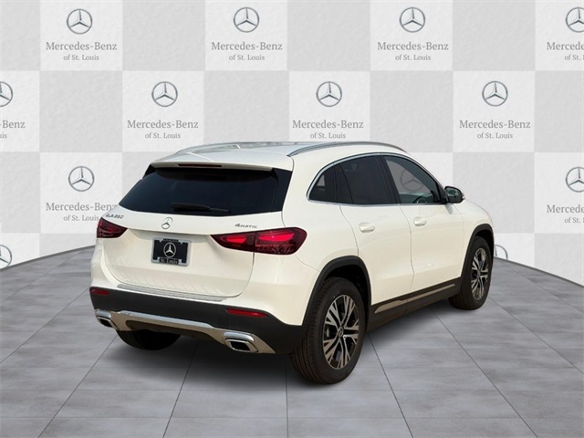 2025 Mercedes Benz GLA 250 4MATIC photo 3