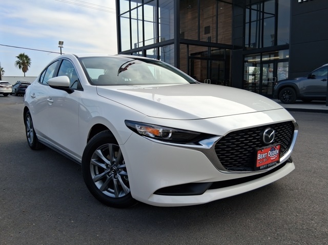 2026 Mazda Mazda3 S's photo