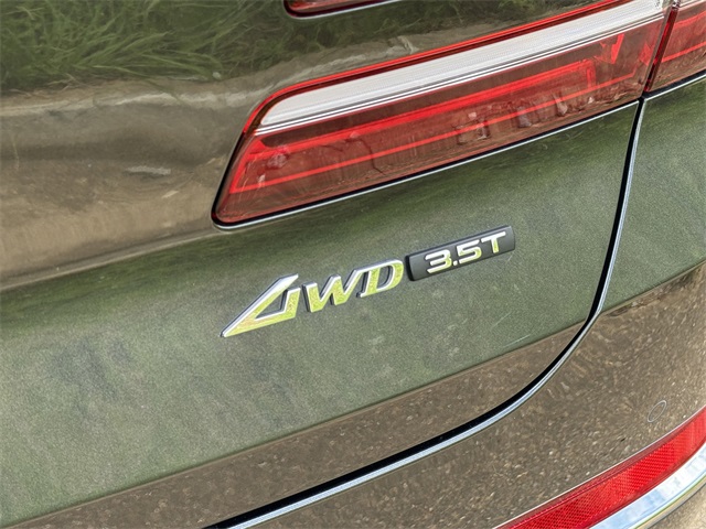 2024 Genesis GV80 3.5T AWD photo 18