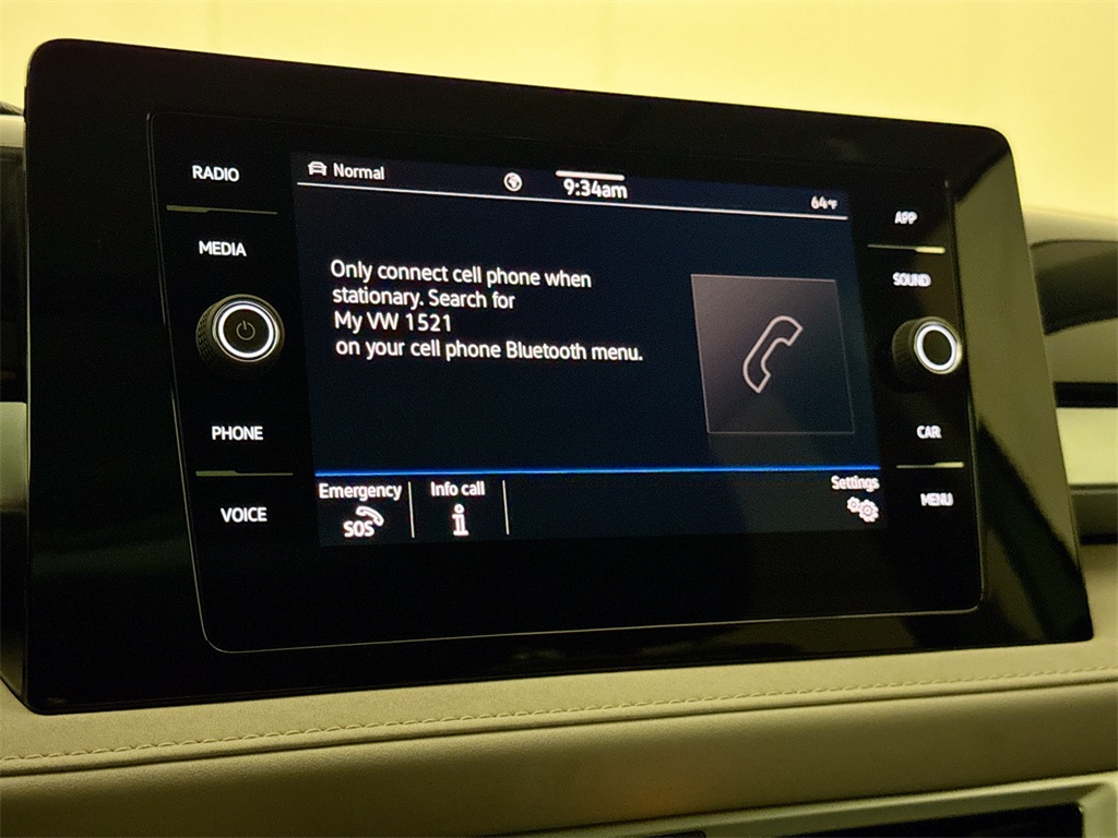 2025 Volkswagen Taos SE photo 27