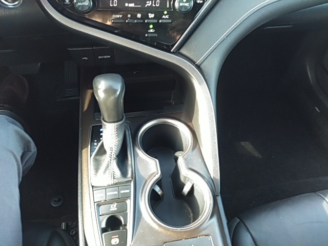 2024 Toyota Camry XSE photo 3