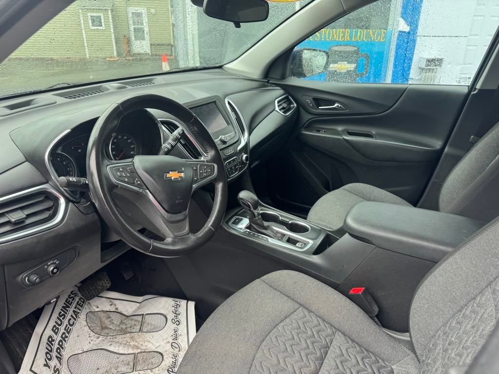 2022 Chevrolet Equinox LT photo 9