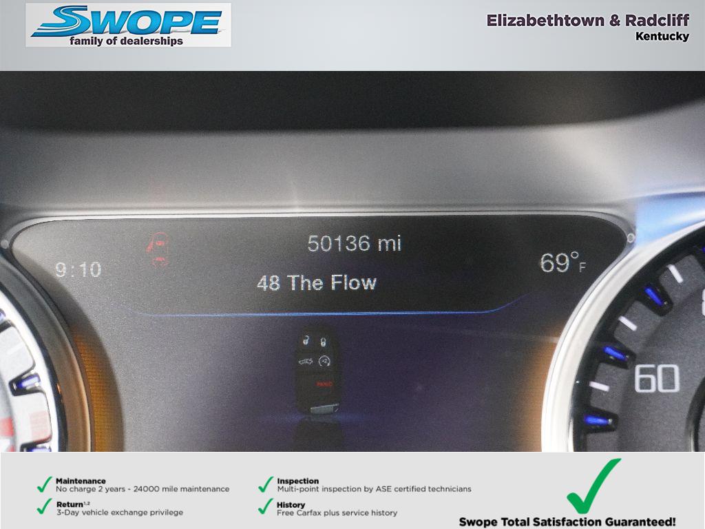 2016 Chrysler 200 S photo 9
