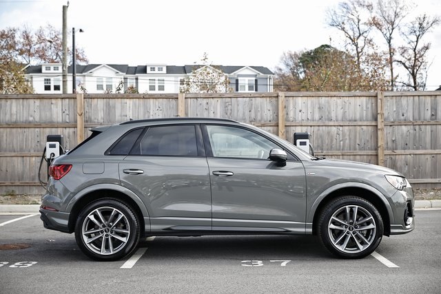 2025 Audi Q3 Premium S line photo 2