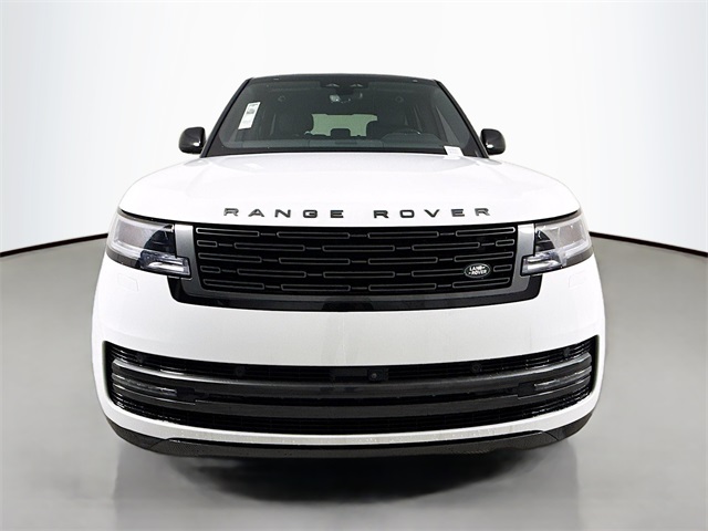 2025 Land Rover Range Rover SE photo 2