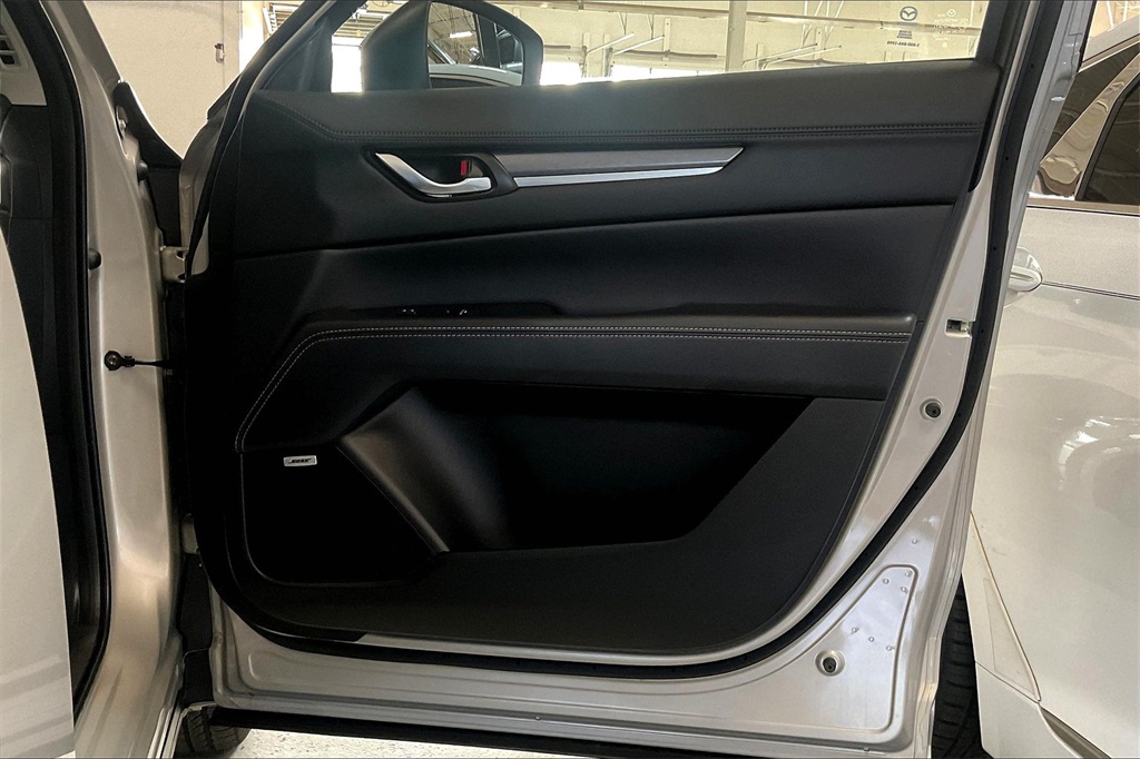 2025 Mazda CX-5 2.5 Premium Plus photo 17