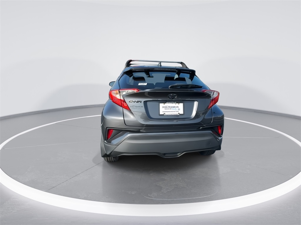 2021 Toyota C-HR LE photo 7