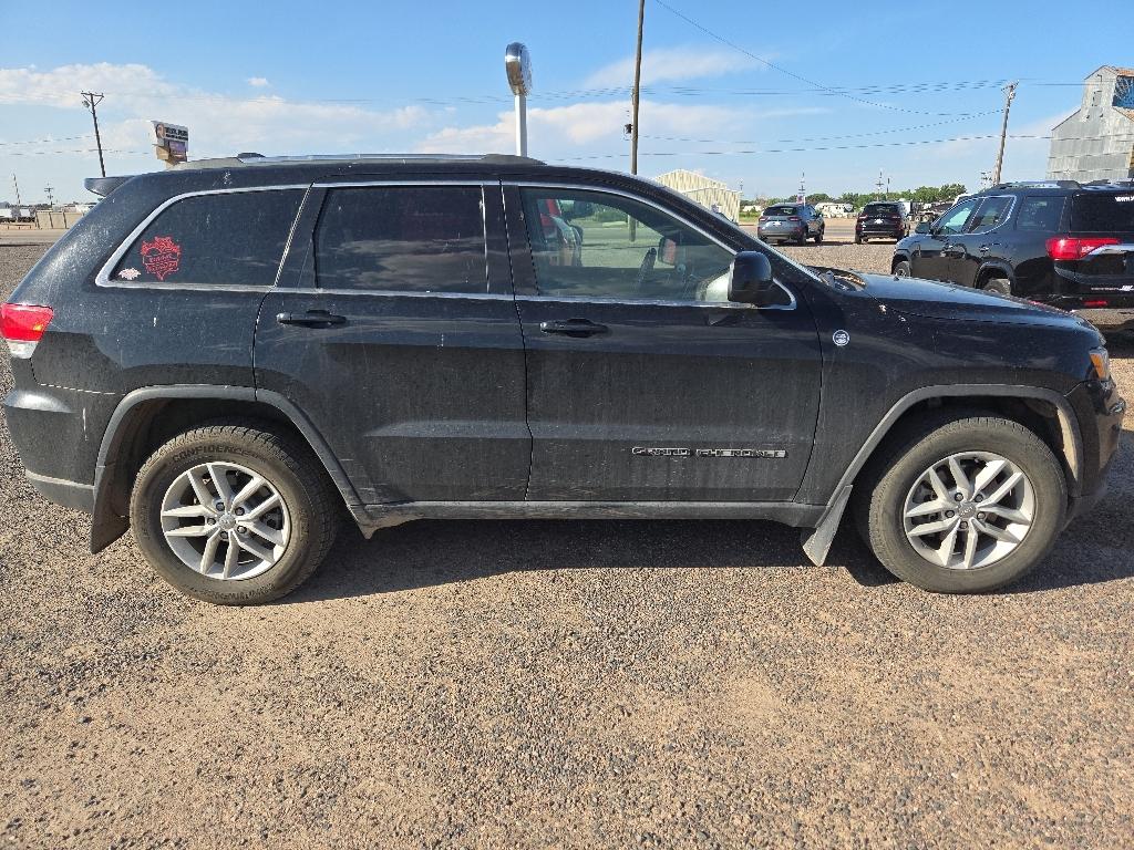 2018 Jeep Grand Cherokee Laredo E photo 5