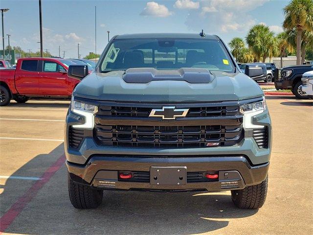 2026 Chevrolet Silverado 1500 LT Trail Boss photo 2