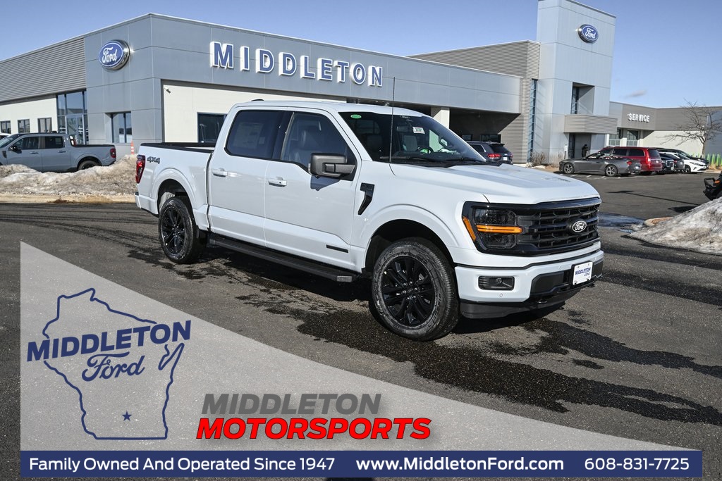 2025 Ford F-150 XLT photo 2