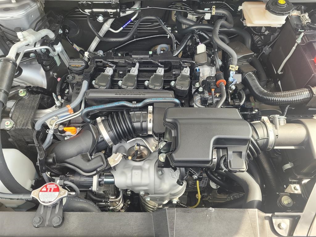 2026 Honda CR-V LX photo 6