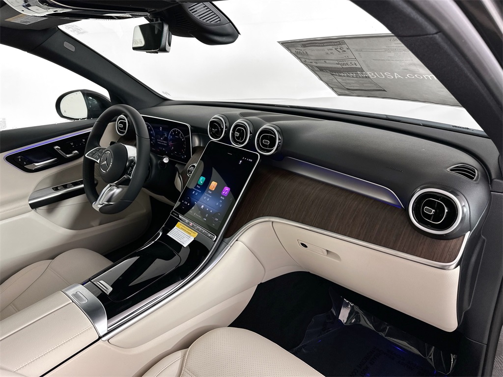 2026 Mercedes Benz GLC 300 photo 25