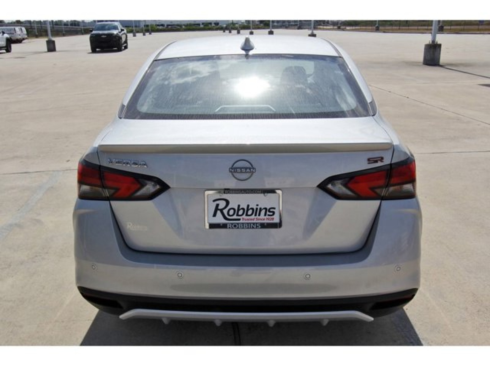 2025 Nissan Versa SR - 3