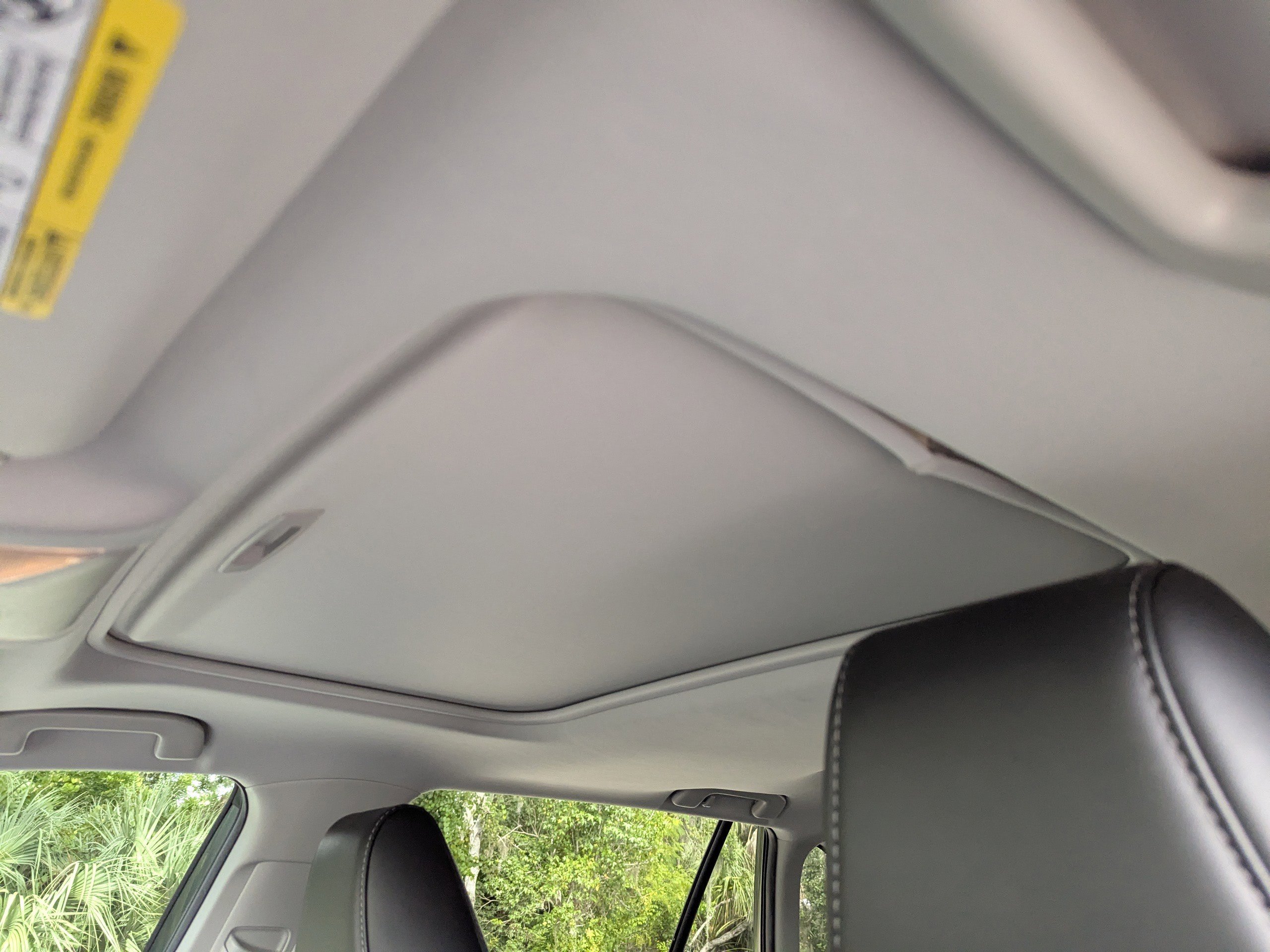 2021 Toyota RAV4 XLE Premium photo 16