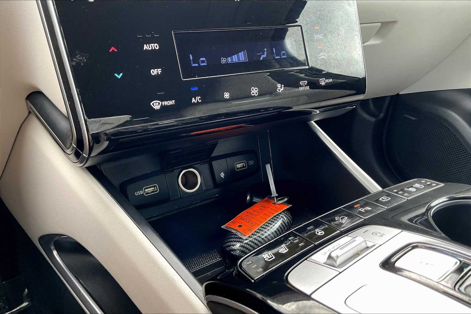 2023 Hyundai Tucson Limited photo 28