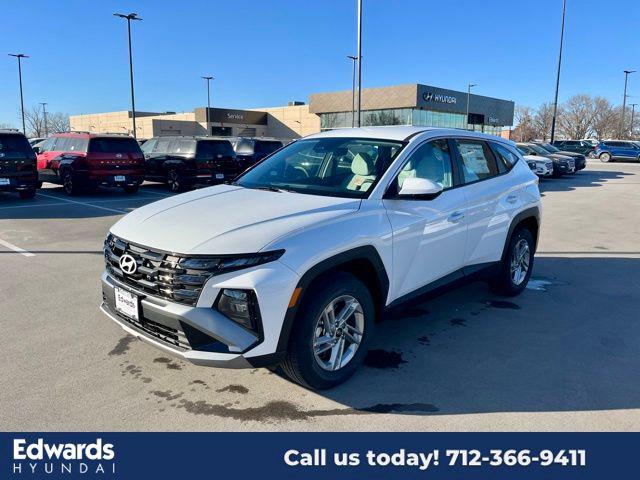 2025 Hyundai Tucson SE's photo