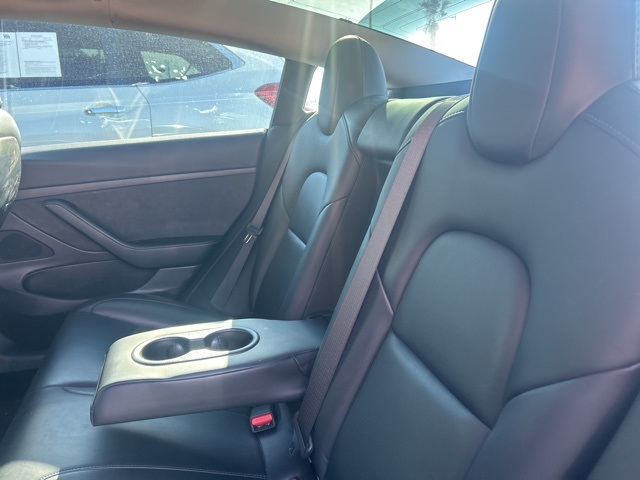 2020 Tesla Model 3 Standard Range Plus photo 14