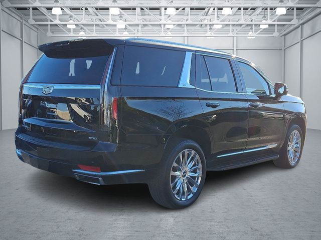 2022 Cadillac Escalade Premium Luxury photo 2