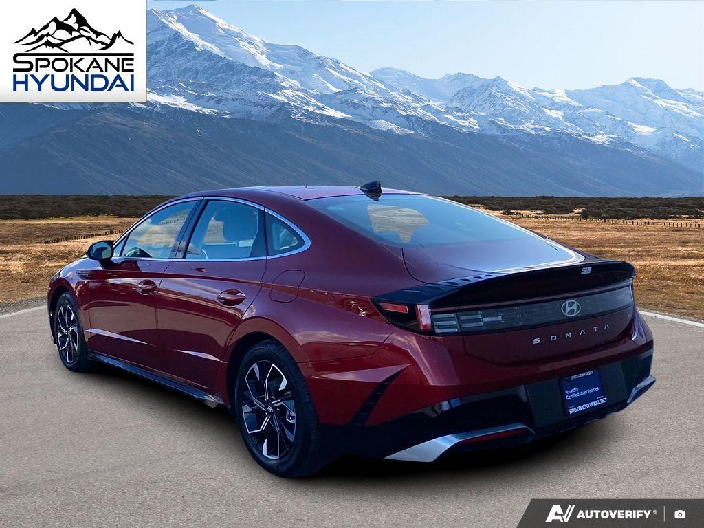 2024 Hyundai Sonata SEL photo 2