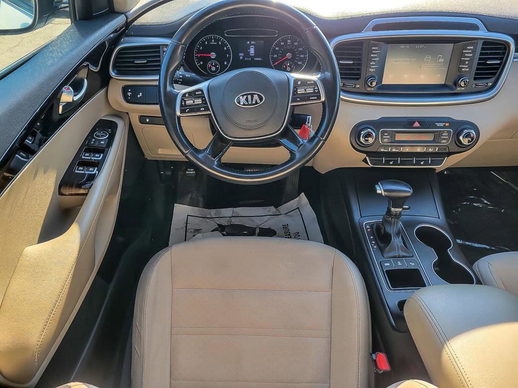 2020 KIA SORENTO - Image 14