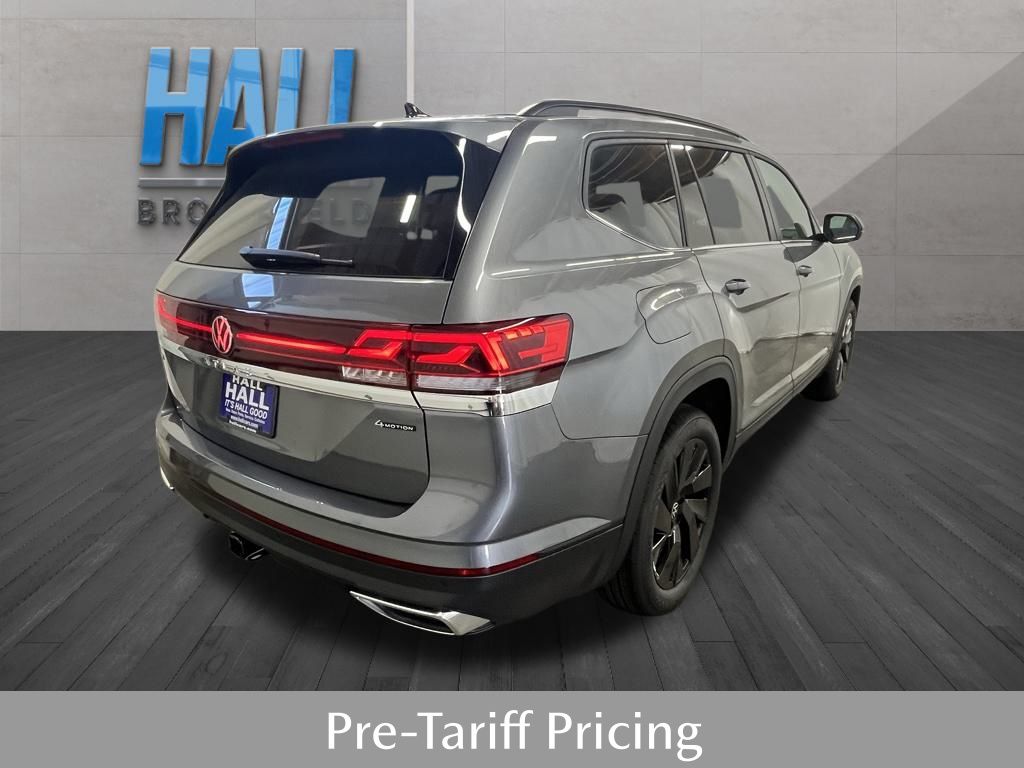 2025 Volkswagen Atlas SE Technology photo 5