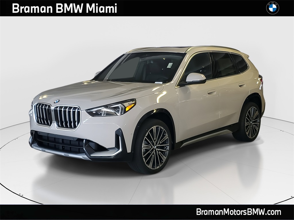 2026 BMW X1 28i's photo