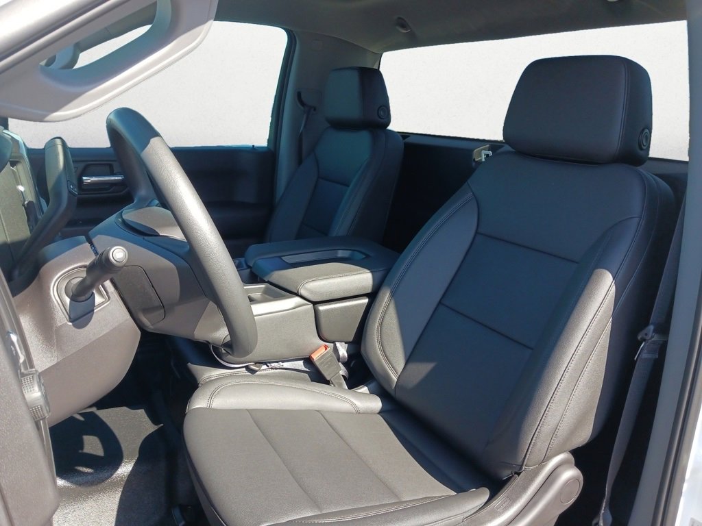 2024 Chevrolet Silverado 1500 photo 13