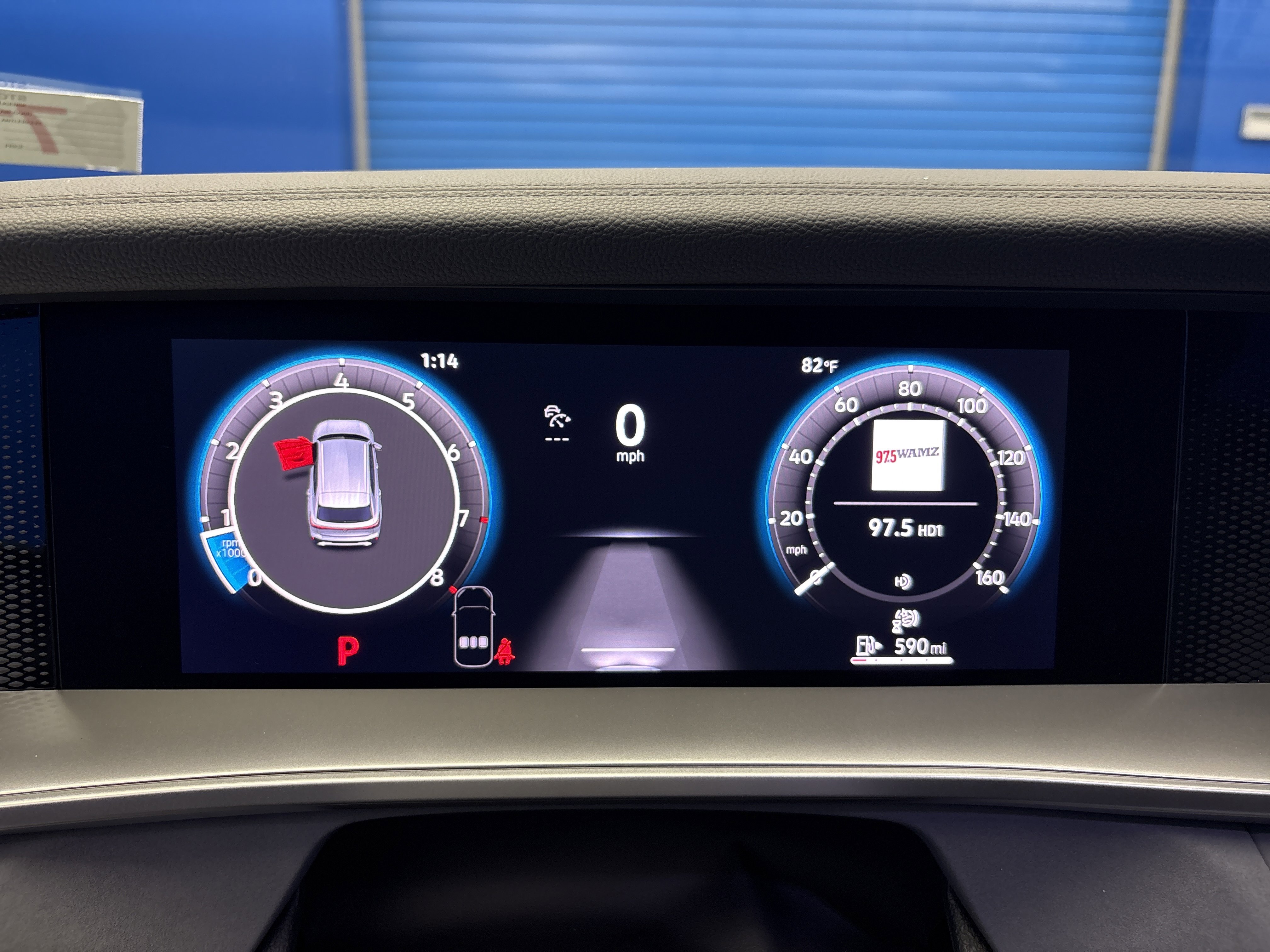 2025 Volkswagen Tiguan SE photo 7