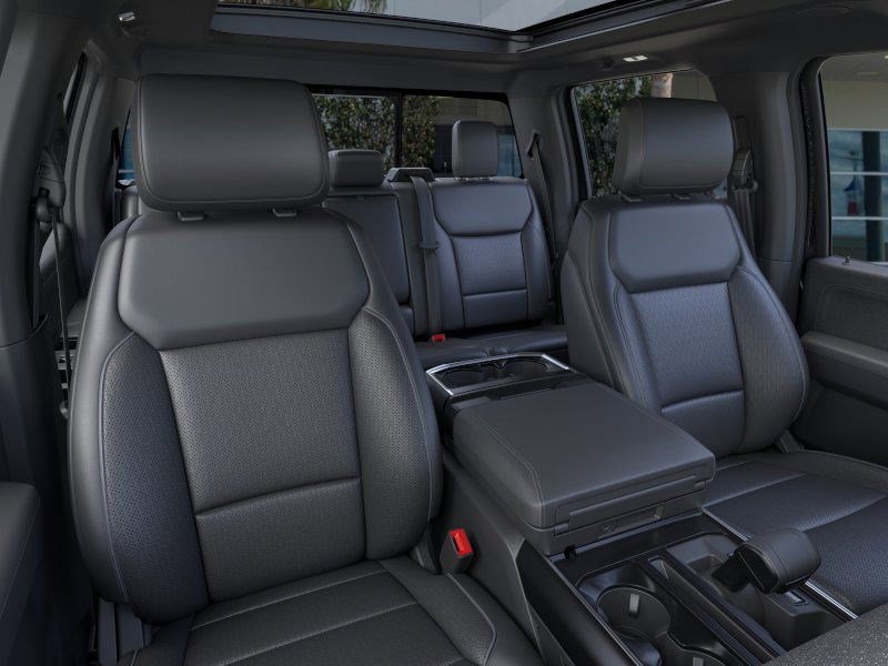 2025 Ford F-150 Lariat photo 9