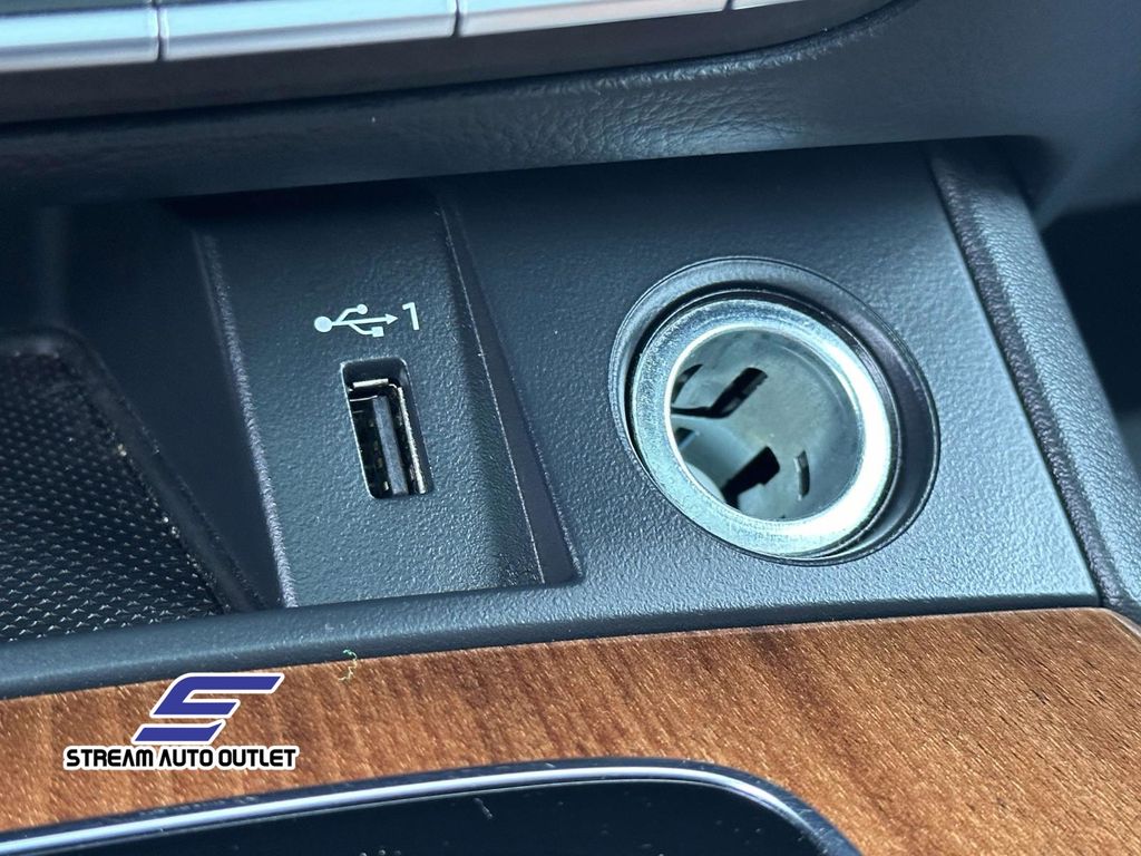 2023 Audi Q5 45 S line Premium photo 28